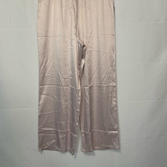 BCBGMaxAzria Other - BCBGMaxAzria Satin Pants Light Violet Women’s Large